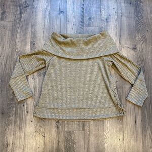 Knox Rose Off-Shoulder Beige Sweater. Women’s Size XL